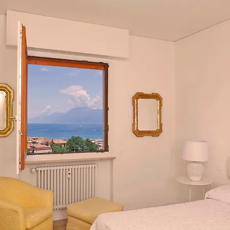 Apartment Cavour 19 Desenzano del Garda